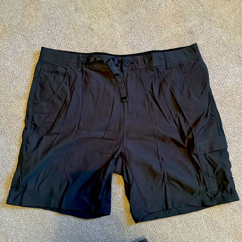 Men’s shorts Prana 42x8” perfect clean